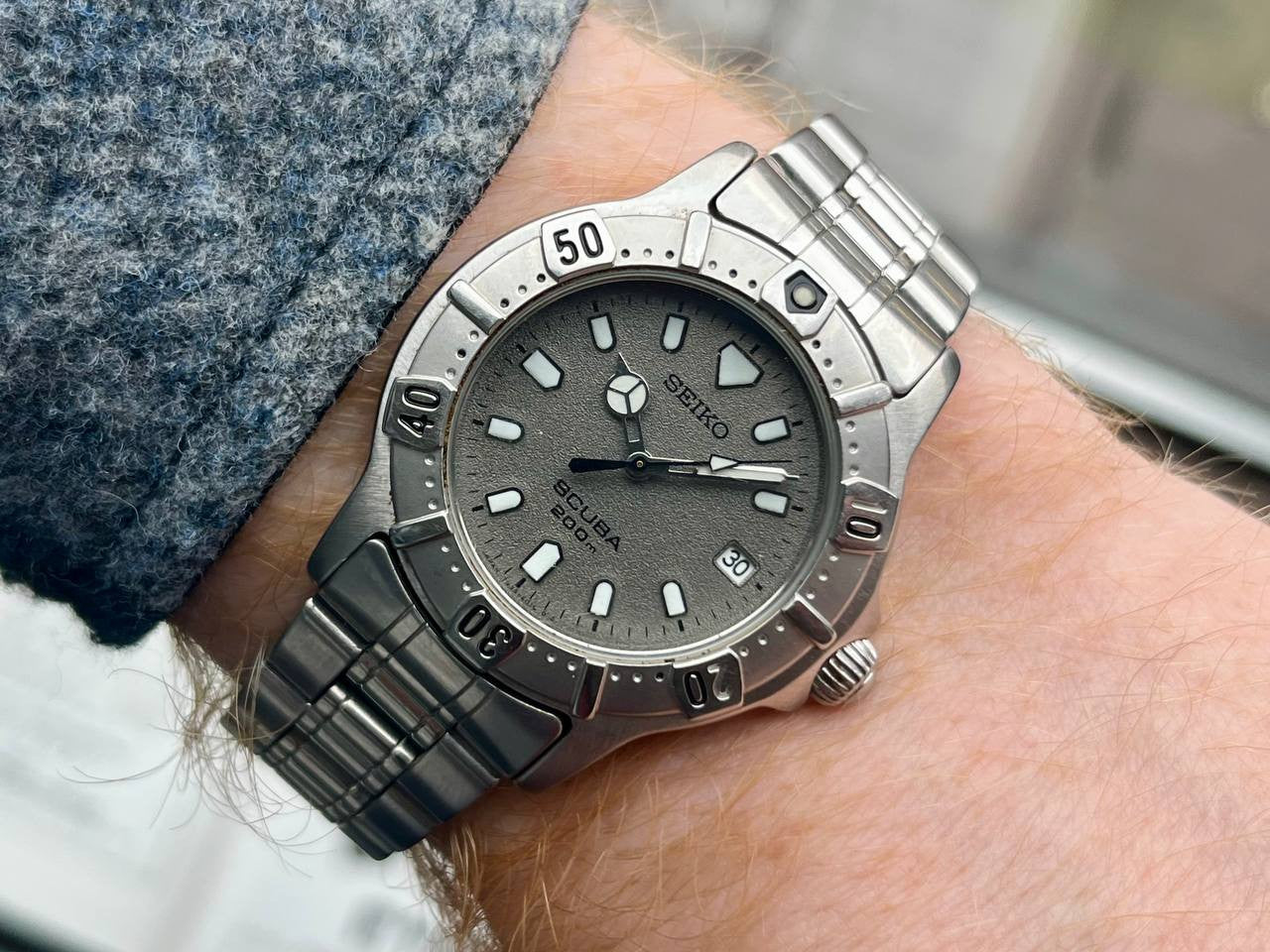 Vintage Seiko Scuba Air Diver 7N35-6010 Quartz JDM Grey Working