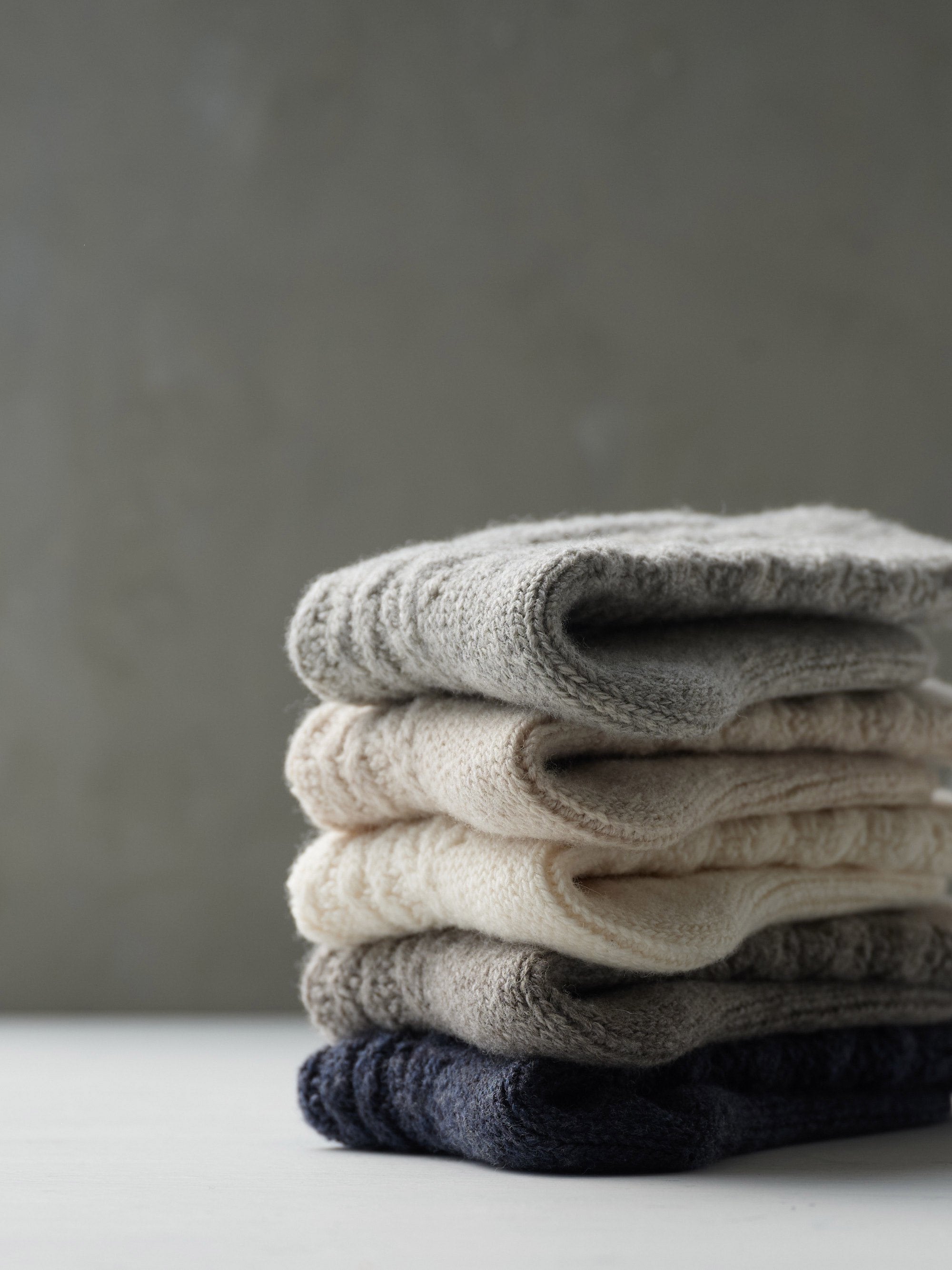 湯たんぽみたいなアランウール靴下｜わざわざオリジナル