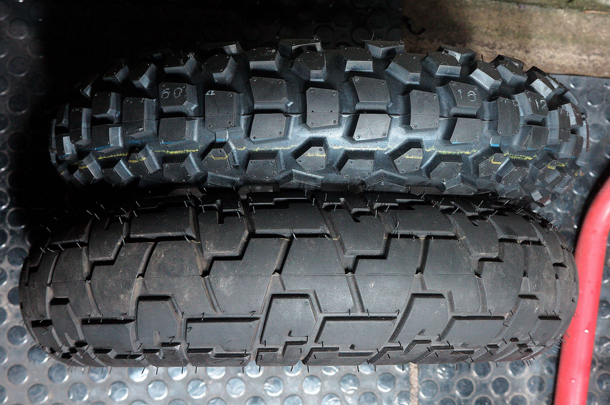 モンキー125 JB02 ブロックタイヤ化