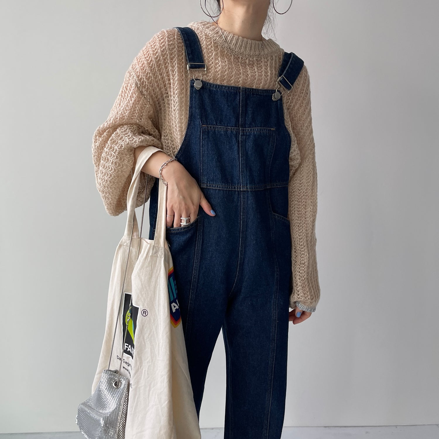 loose and slim denim salopette / blue （ルーズアンドスリムデニム