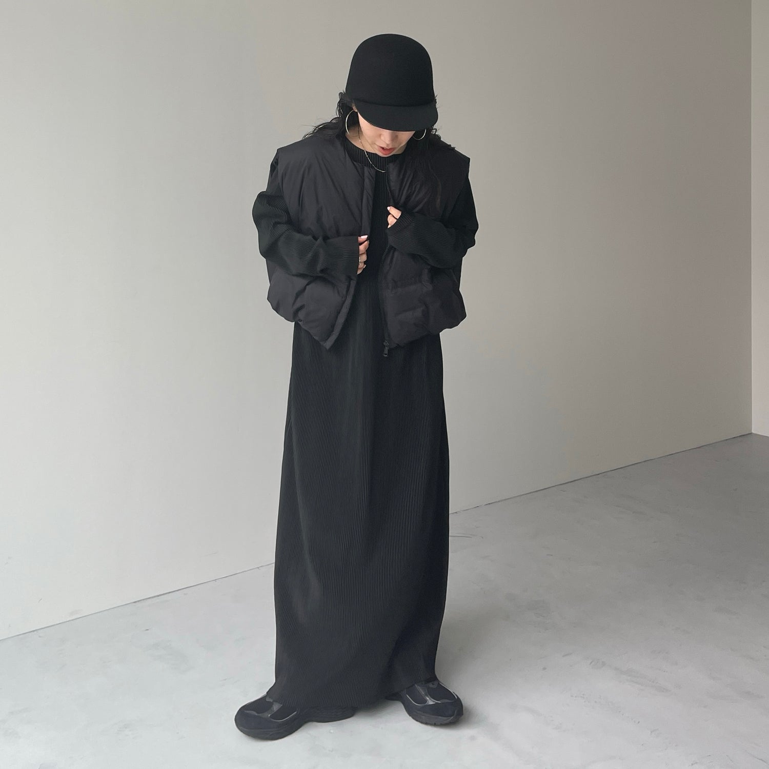 egg down vest / black （パーフェクトシルエットダウンコート