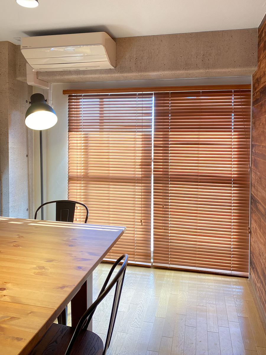 ミディアムブラウン｜納品事例｜woodblind.jp[木製ブラインド、ウッド