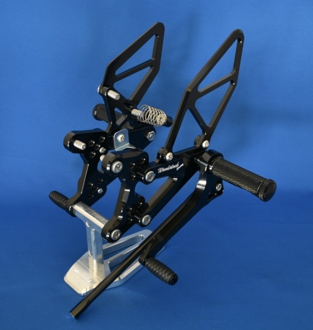 13-18）ZX-6R ABS バックステップキット. | ライディングステップ