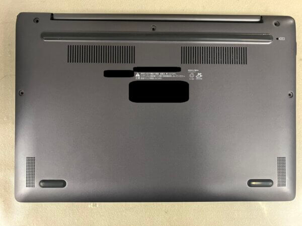 富士通 ノートPC FMV LIFEBOOK AH30/E3のバッテリー交換対応