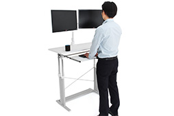 電動で高さ調整可能なスタンディングデスク「FlexiSpot E3」レビュー