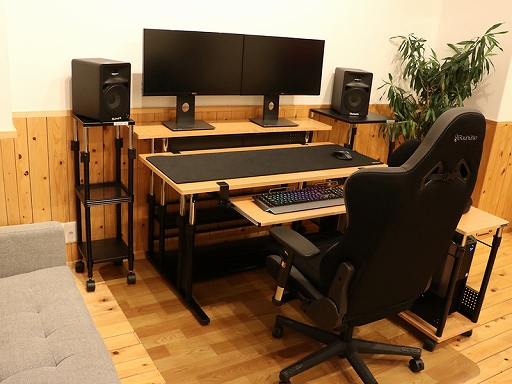 Bauhutte，木目調のゲーマー向けデスクおよびそのオプション計5製品を発売