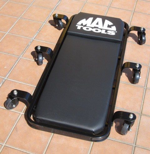 MAC TOOLS（マックツールズ）：クリーパー（寝板）のご紹介 | 六輪生活