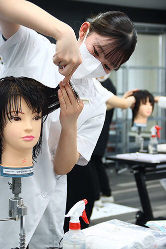 国家試験はもう目の前！ / 九美ブログ | 九州美容専門学校