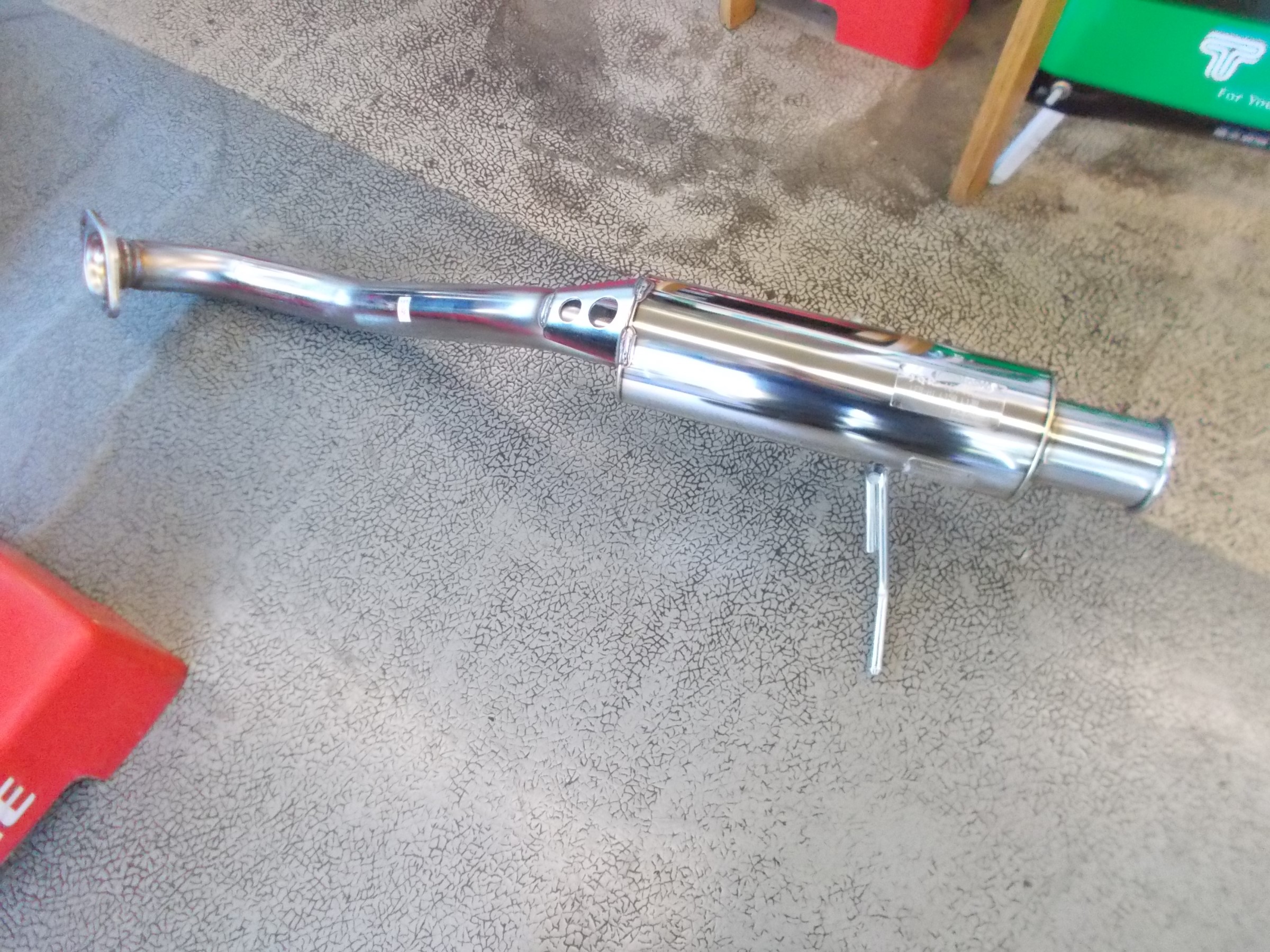 フィットRS HKS製スポーツマフラー「サイレントハイパワー（車検対応