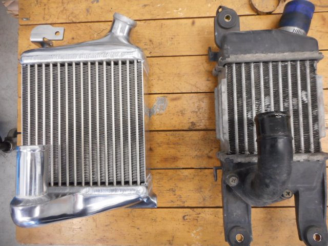 コペン L880K インタークーラー取付 | ダイハツ コペン 吸・排気系