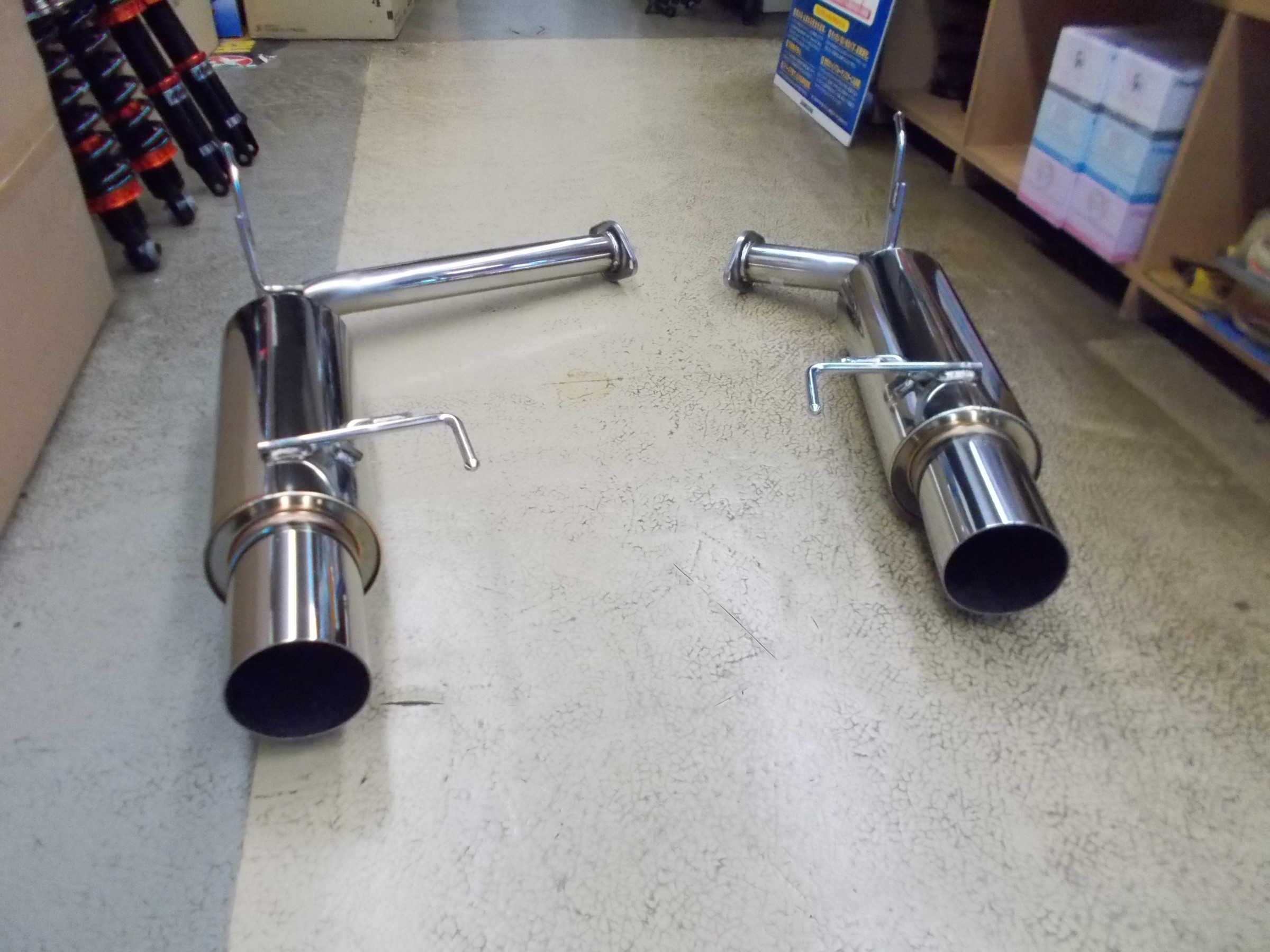 アコードユーロR HKS製車検対応スポーツマフラー「サイレントハイ