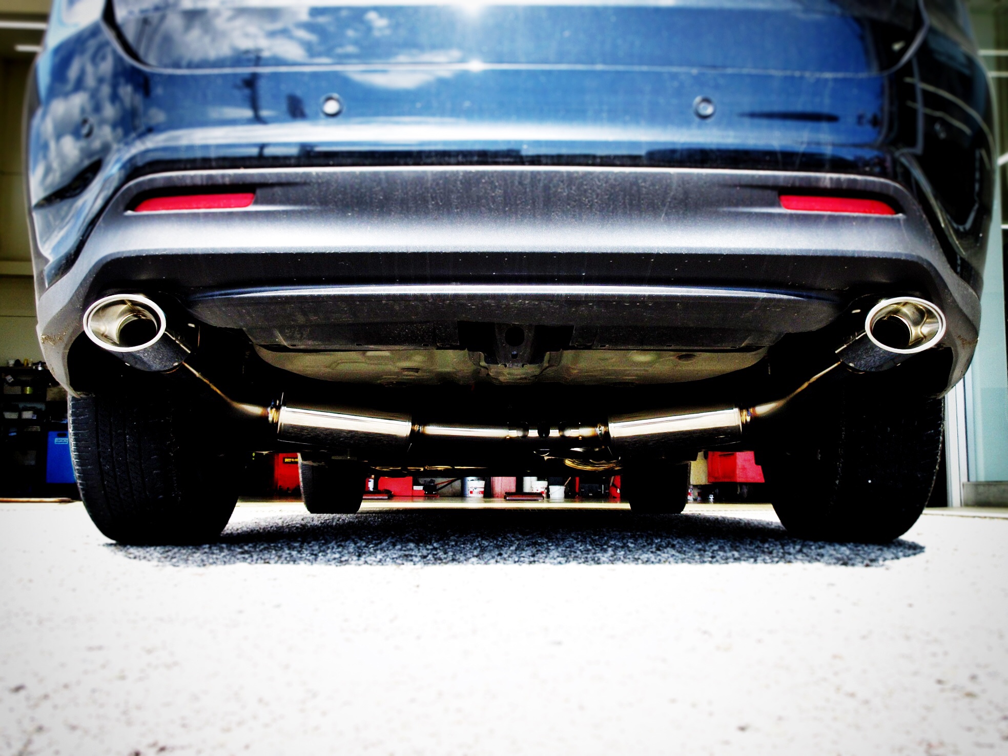 カッコいいクルマに仕上げたいならリアビューにもこだわりを！トヨタ