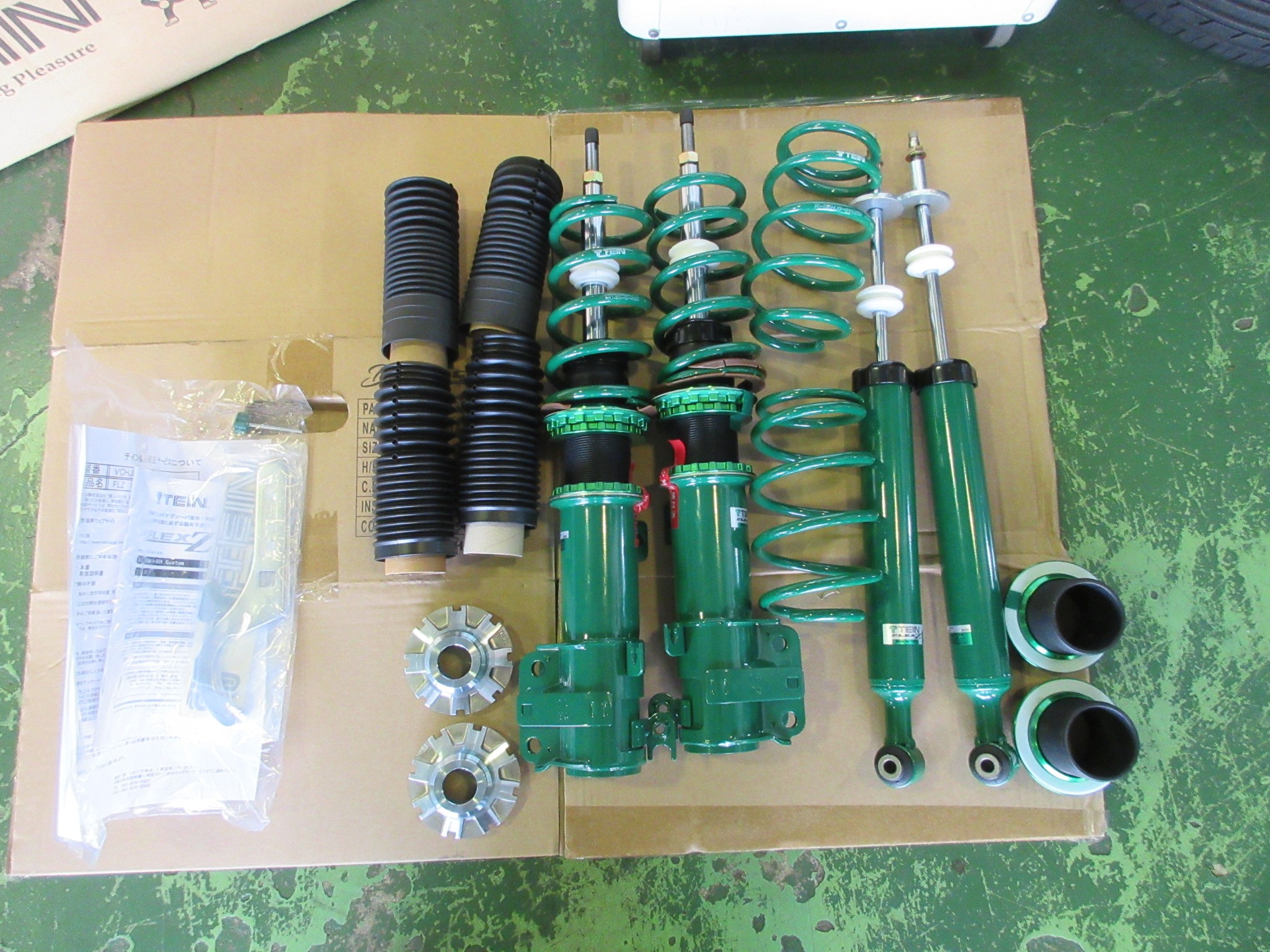 N-BOXカスタム（JF3） ローダウン | ホンダ N-BOXカスタム 足まわり