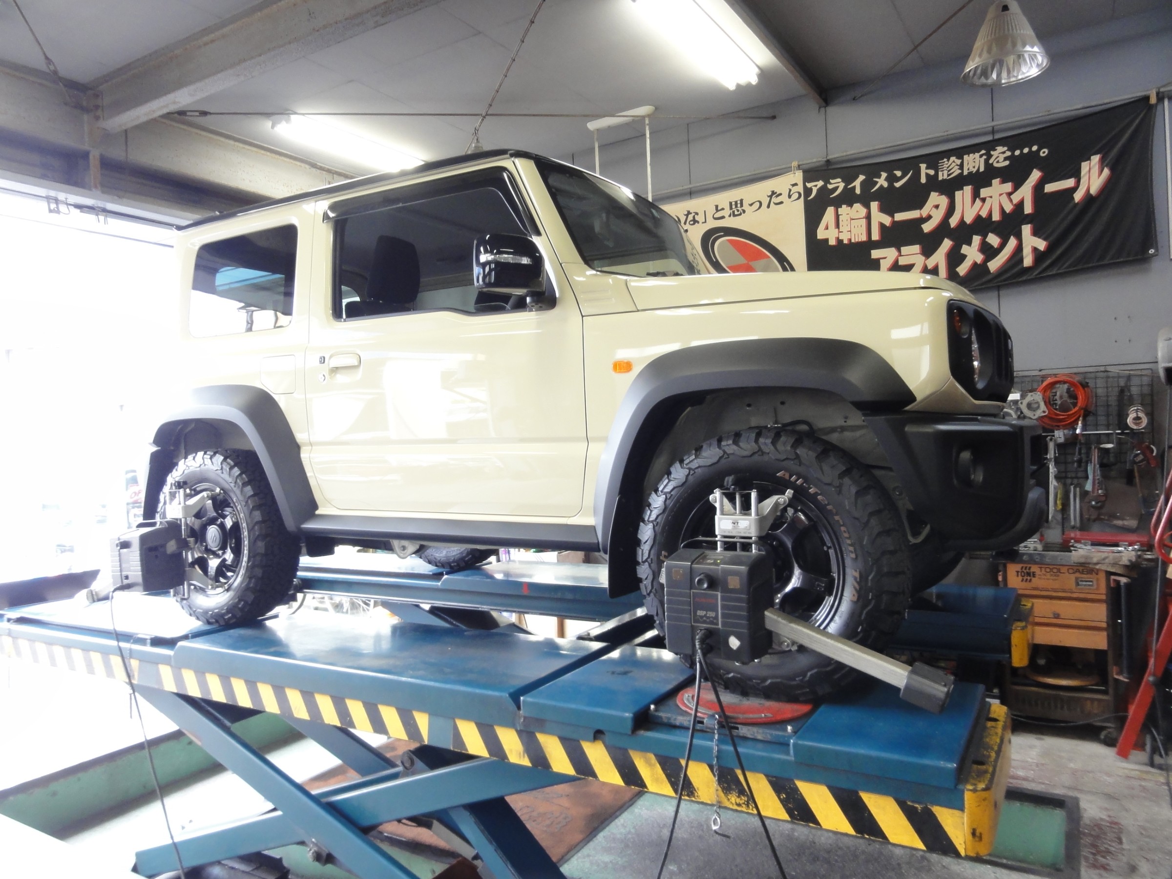 ジムニー シエラ（JB74W）エナペタル製Eｰ12ショックアブソーバー