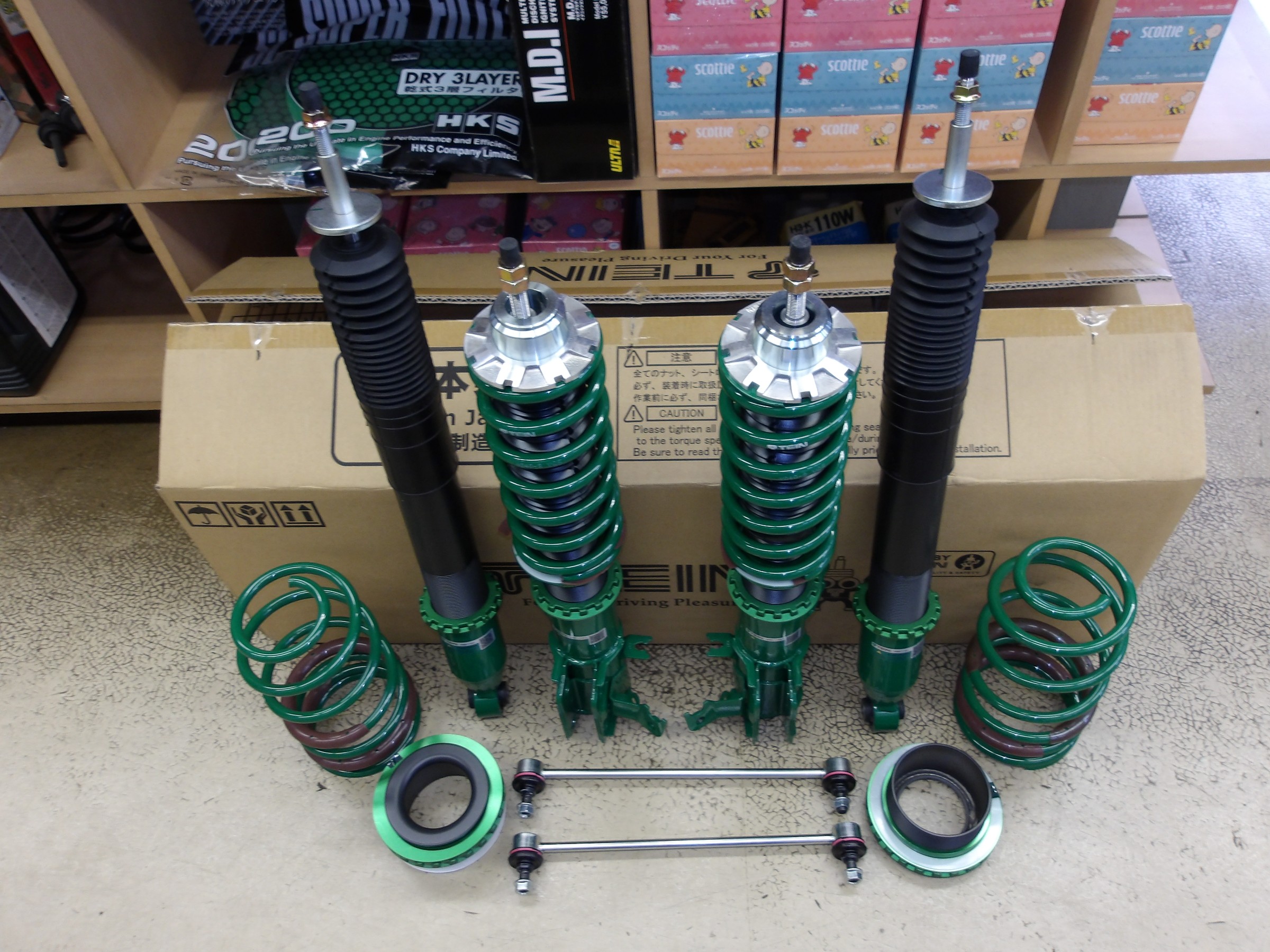 TEIN 車高調 リアのみ geフィット gefit 値下げ可 TEIN 車高調 リア