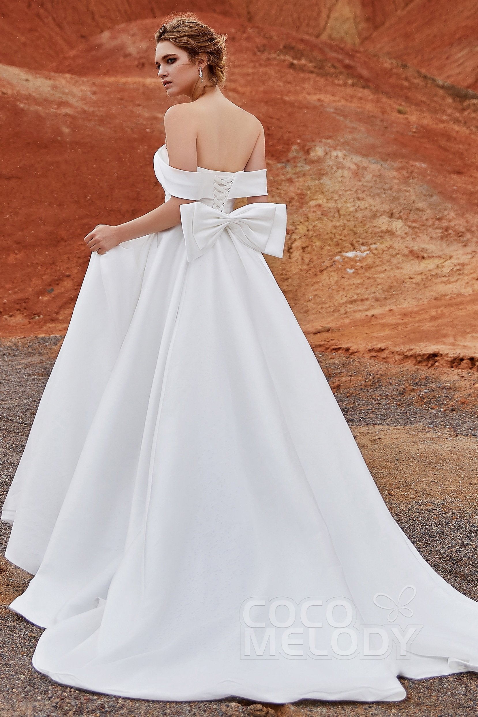 LD5801 詳細 | ウエディングドレスを格安で探すならCOCOMELODY