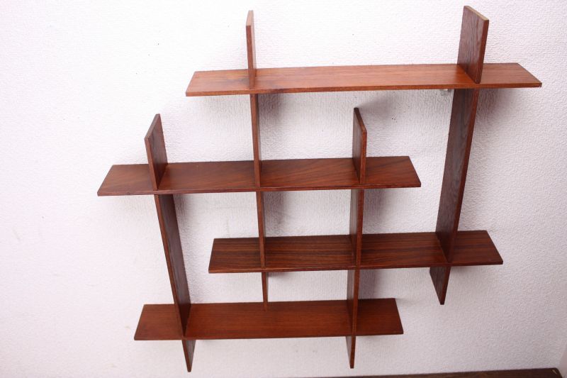 ウォールシェルフ 壁掛け/北欧家具 - 北欧雑貨と北欧食器の通販サイト