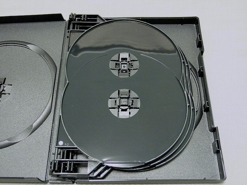 高品質タイプ】DVDトールケース8枚用 黒 52個セットKR-DVDT8-52／DVDケース