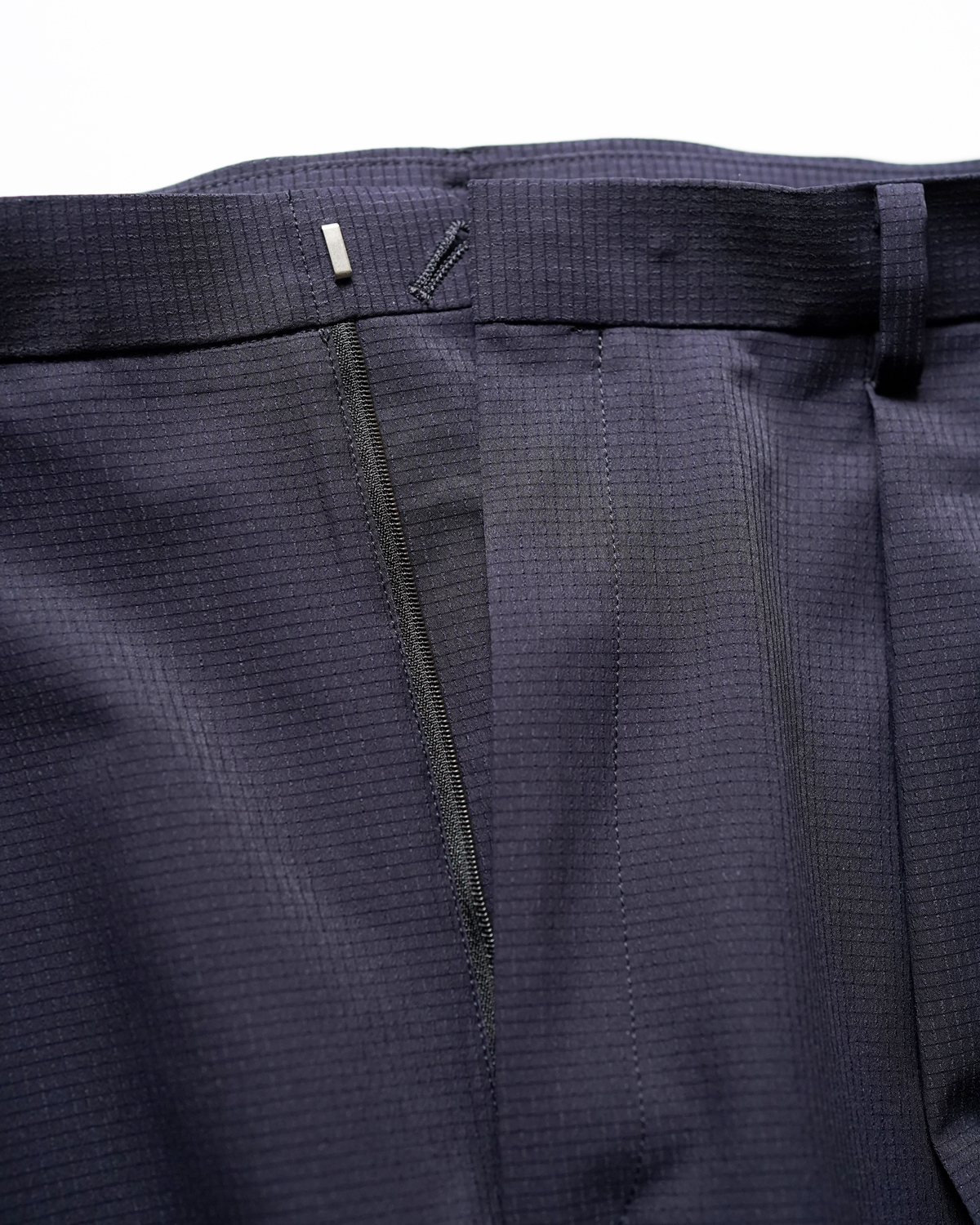 NEAT｜Fake Ripstop｜SROUSERS - Navy｜PRODUCT｜Continuer Inc