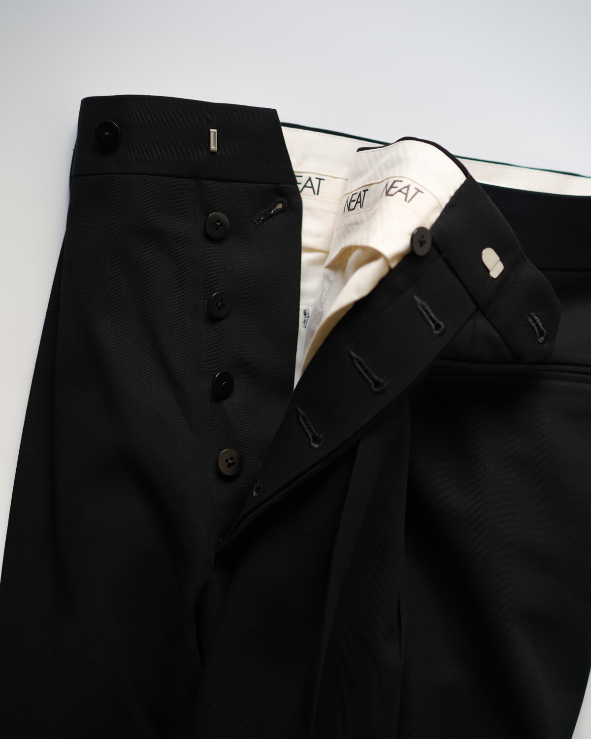 NEAT｜Cotton Venetian｜STANDARD - Black｜PRODUCT｜Continuer Inc