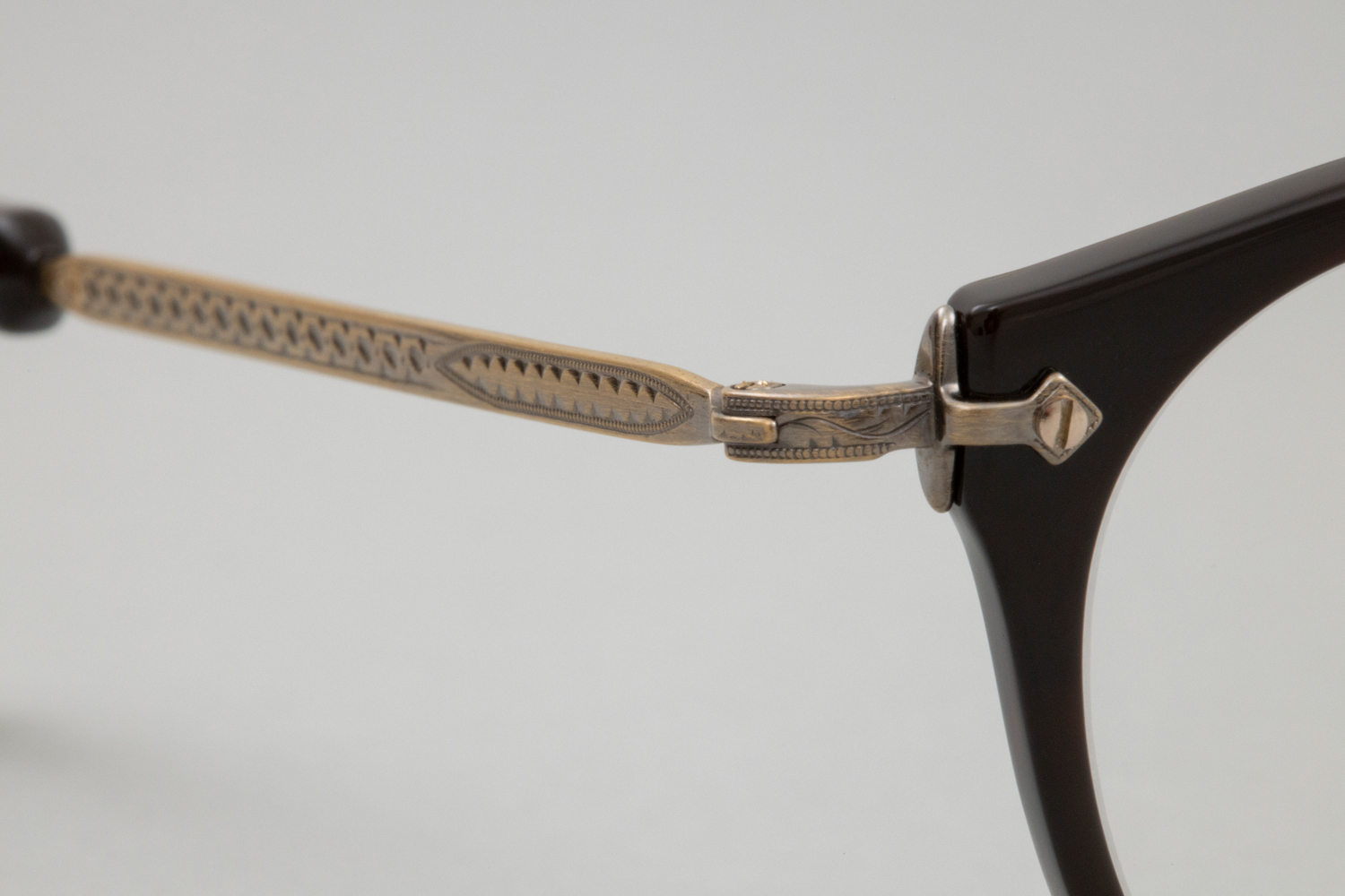 OLIVER PEOPLES｜＊Luxury Eyewear｜505 - 鼈甲｜PRODUCT｜Continuer