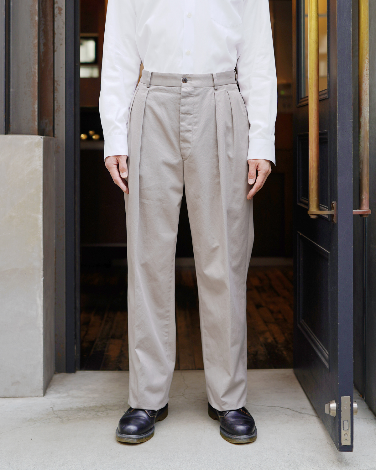 NEAT｜NEAT Chino - Greige｜PRODUCT｜Continuer Inc.｜メガネ