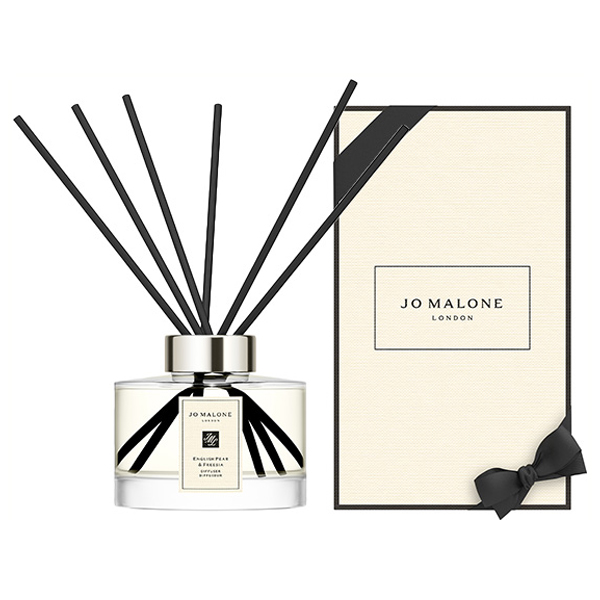 イングリッシュ ペアー & フリージア セント サラウンド