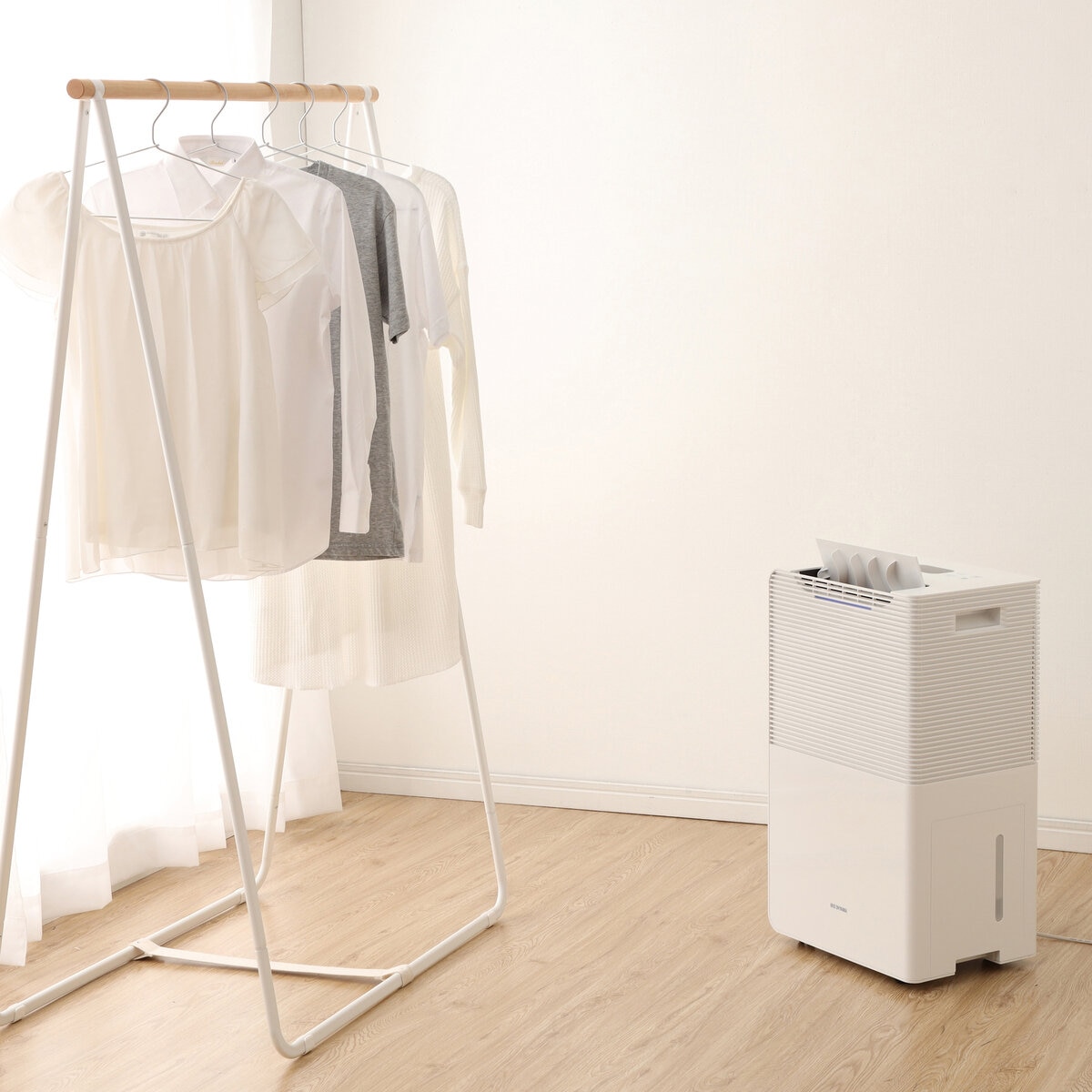 アイリスオーヤマ 空気清浄機付き除湿器 IJCP-J160-W | Costco Japan