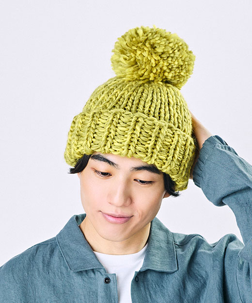 HAND KNITTED BIG POMPOM(ONESIZE YELLOW): ニットキャップ帽子通販