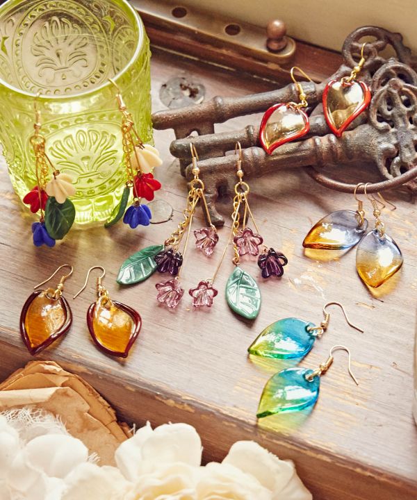 ベネチアンガラス】ガラスリーフピアス(RD×YE): 『欧州航路』