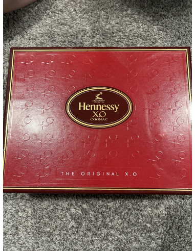 Hennessy Cognac X.O set 2 glasses | cabinet7