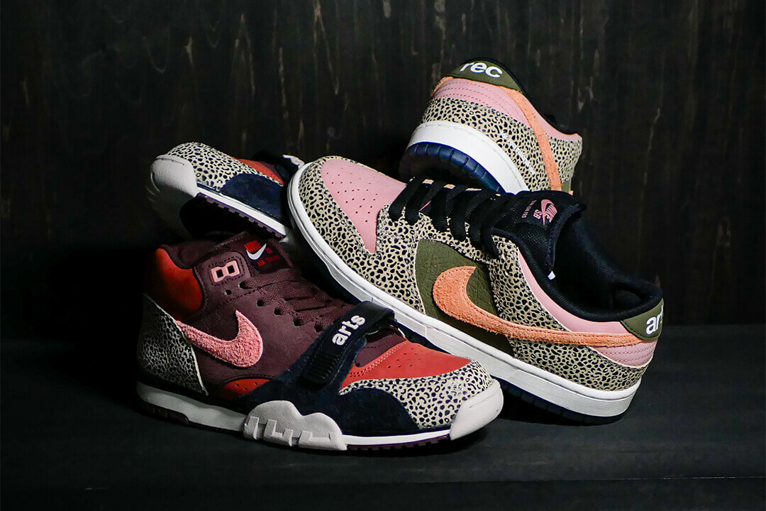 商品情報】 NIKE SB シューズ DUNK LOW PRO QS / AIR TRAINER1 QS x