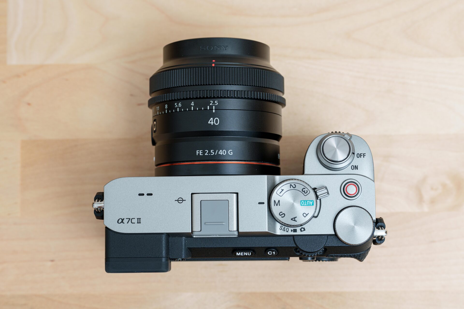 α7C II』にちょうど良いレンズ ｜SONY『FE 40mm F2.5 G』 | かめら12号