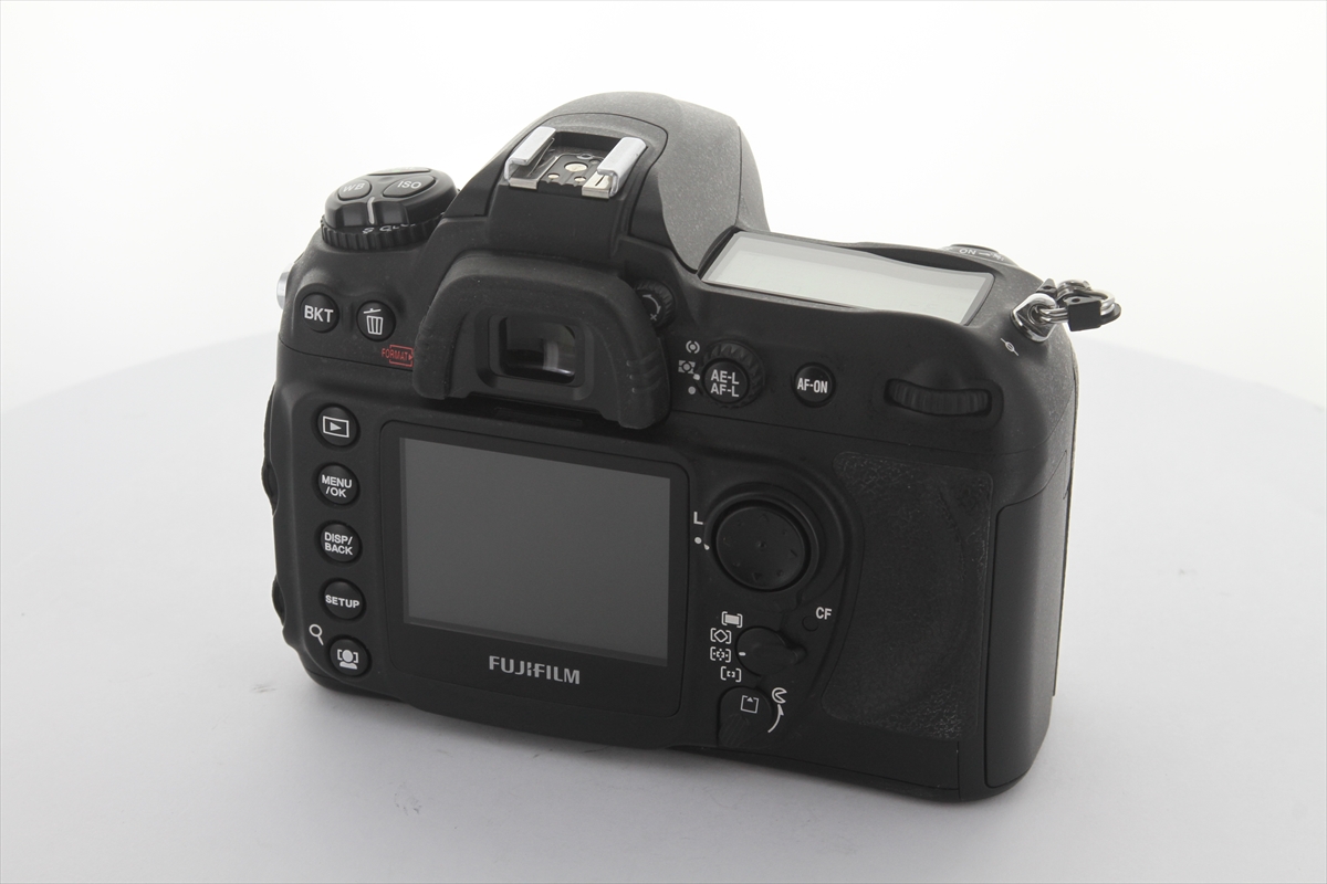 中古入荷情報】富士フイルム FinePix S5 Pro