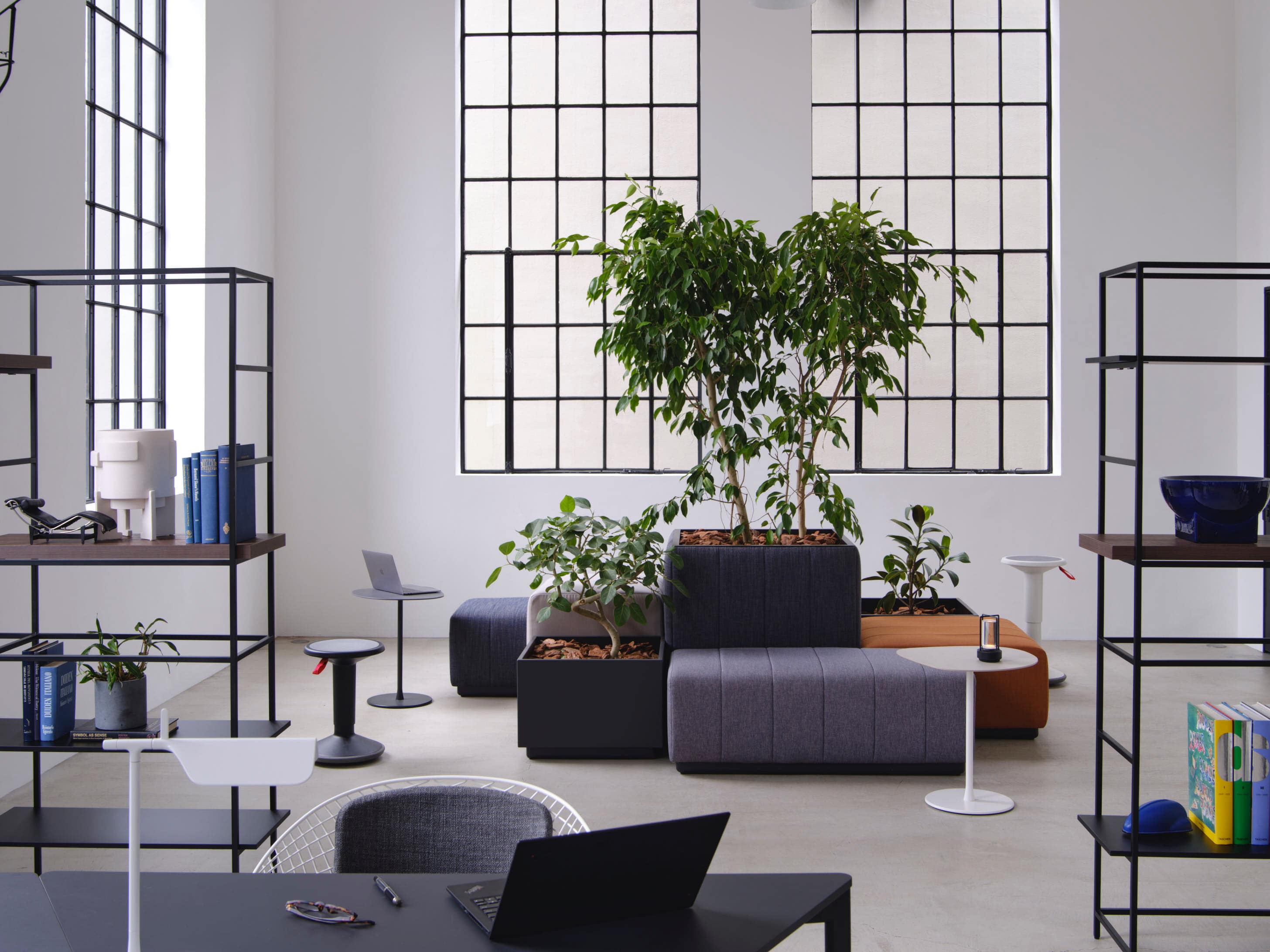 BOND(ボンド システムベンチ） IXC | カッシーナ・イクスシー