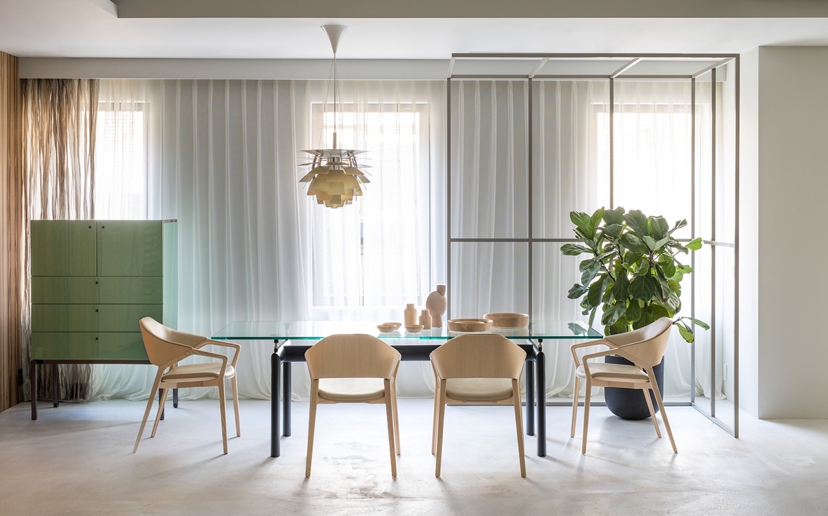 133 ICO（イコ アームチェア）Cassina | カッシーナ・イクスシー