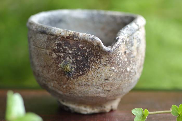 谷本貴 焼締め片口 伊賀焼酒器 酒注ぎ 満280ml 小鉢 共箱