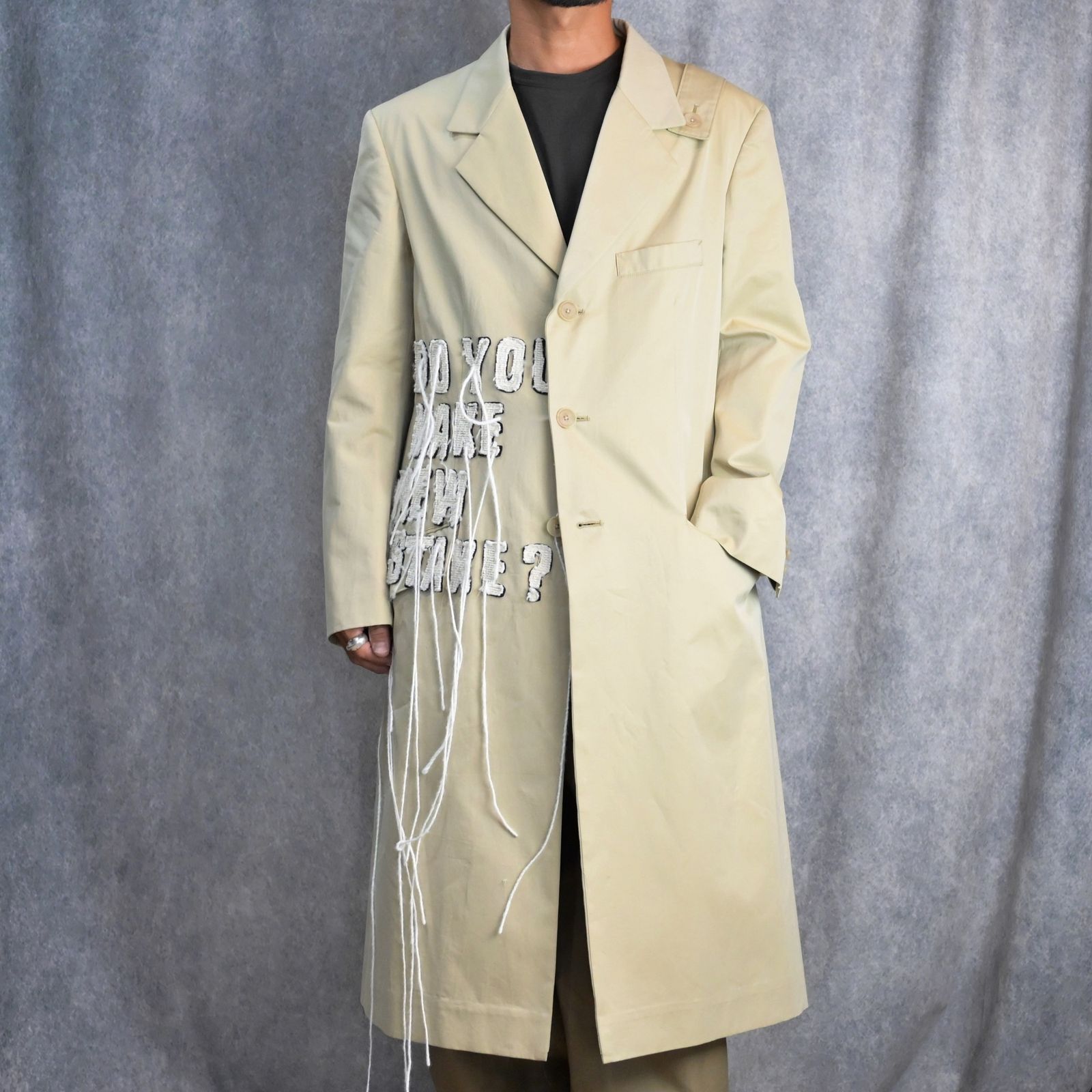 yohji yamamoto - W-肩タブ ロングジャケット （BEIGE） / HO-J22-037