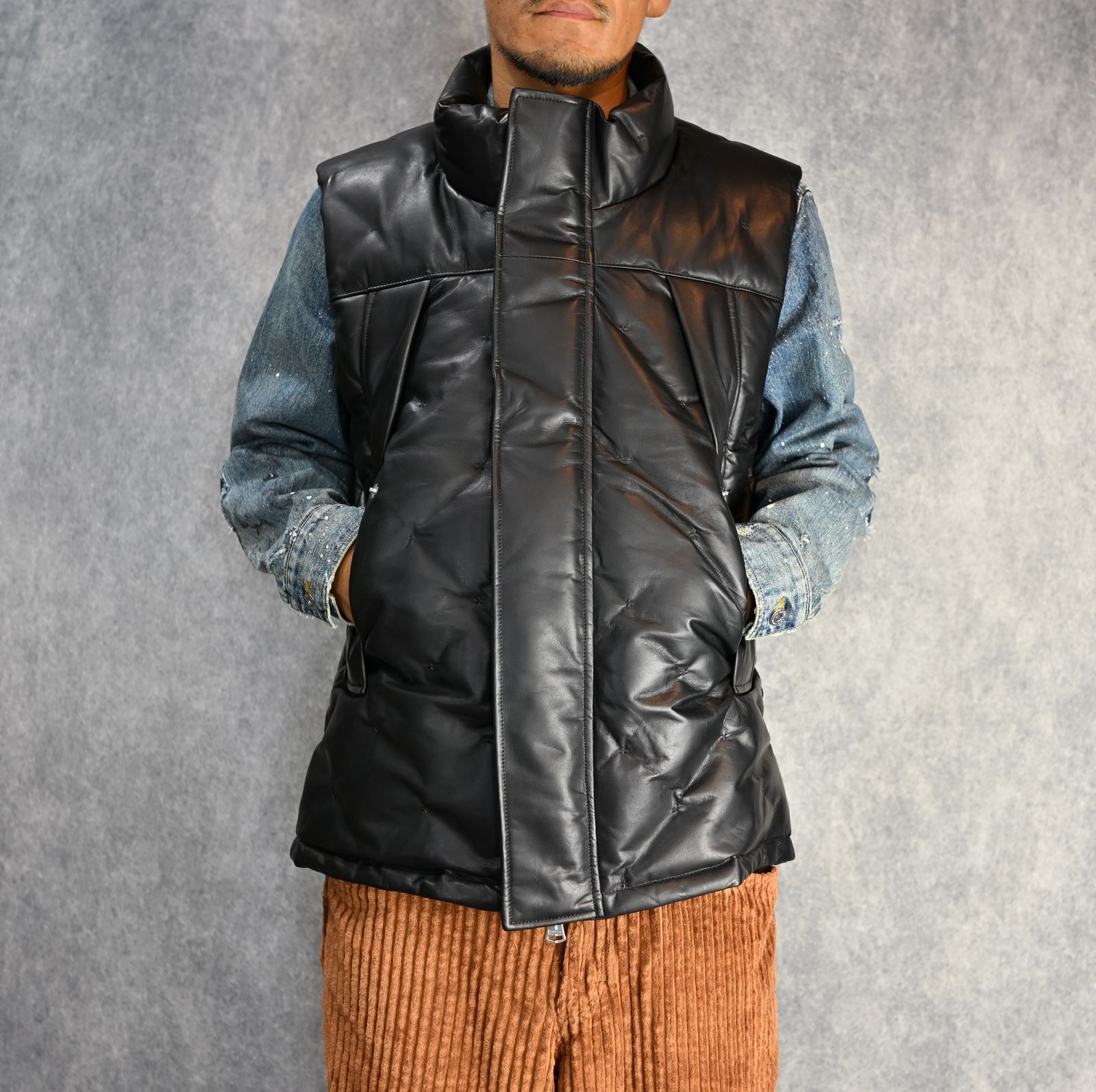 ISAMU KATAYAMA BACKLASH - ファニチャーレザー + ポーランドホワイト