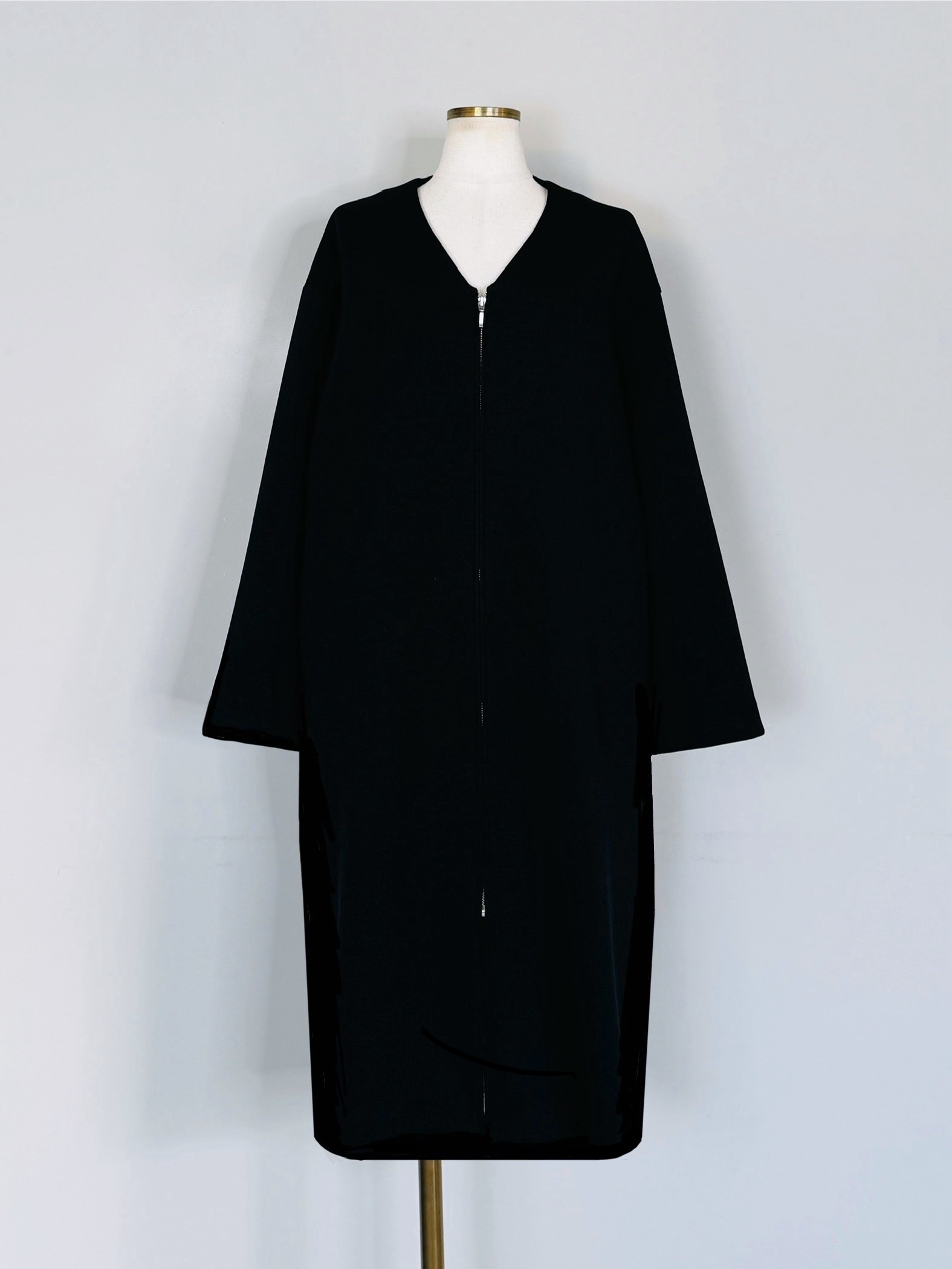 OUTER｜Praise / trois / anana / NICOLE｜ chouchou