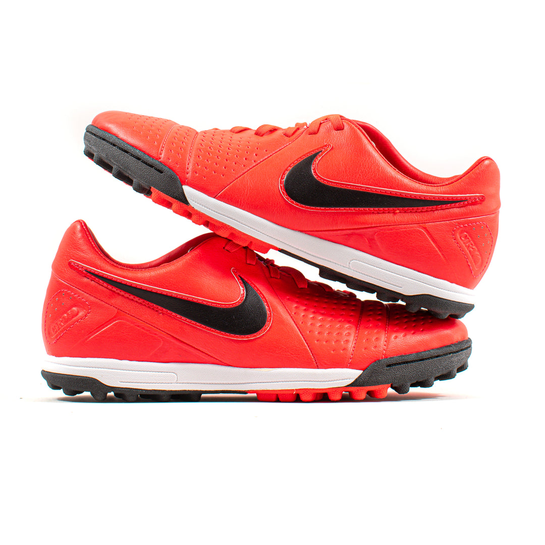 CTR360 – Classic Soccer Cleats