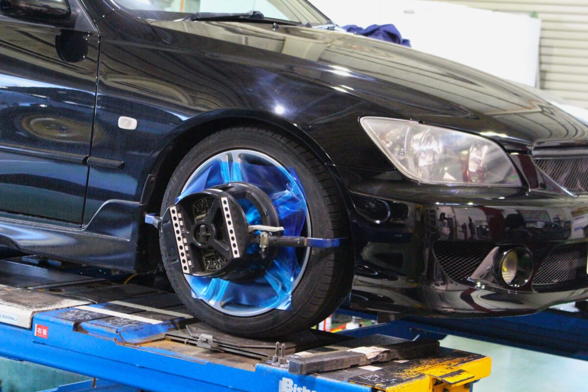 SXE10 アルテッツァを足回りリフレッシュ&ローダウン。TEIN FLEX-Z を