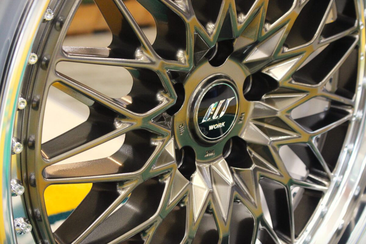 入荷情報】WORK VS XV！限定カラー”ラスターブロンズゴールド”40アル