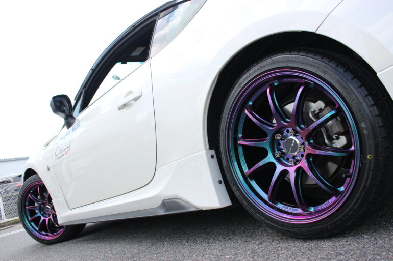 86 に エモーション ZR10 アステリズムブラック でツライチに！ | 一宮