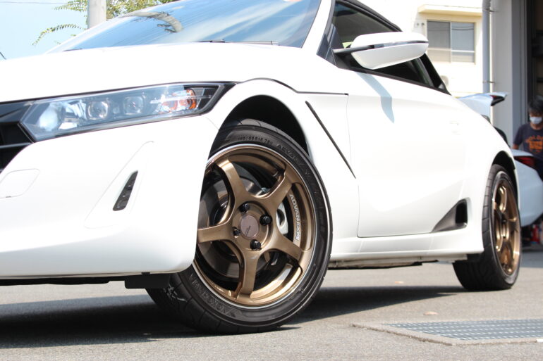 やっぱりお洒落は足元から♪S660にアドバンTC-4を装着！ | 相模原店