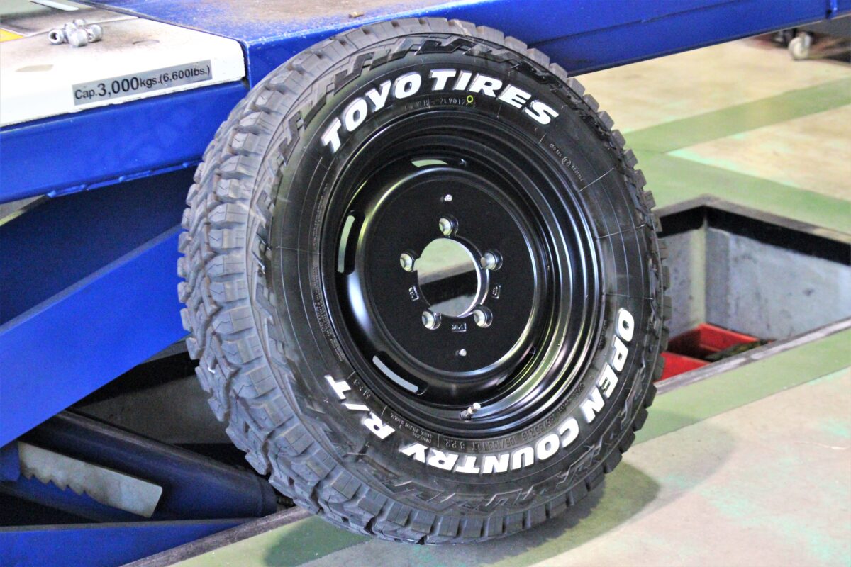 JB64 ジムニー] クリムソン ディーンクロスカントリー 16インチ x