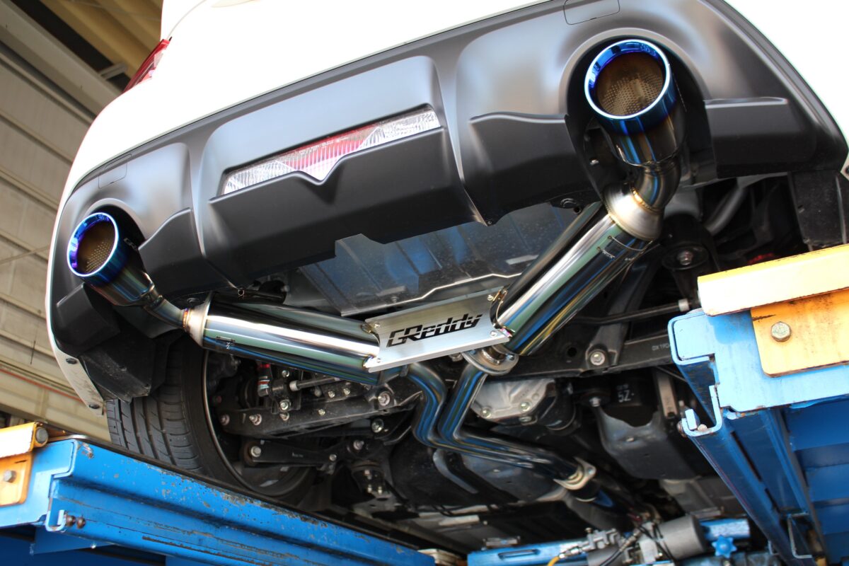 音量大！86にトラストマフラーグレッディコンフォートスポーツGTS Ver