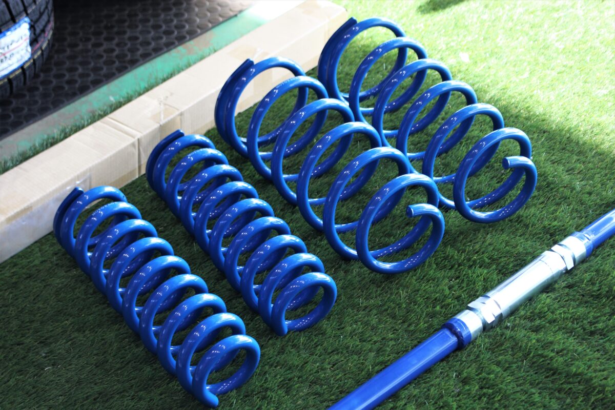 150プラド用モトレージ製 フロントディーゼル用コイル 3インチ美品 150