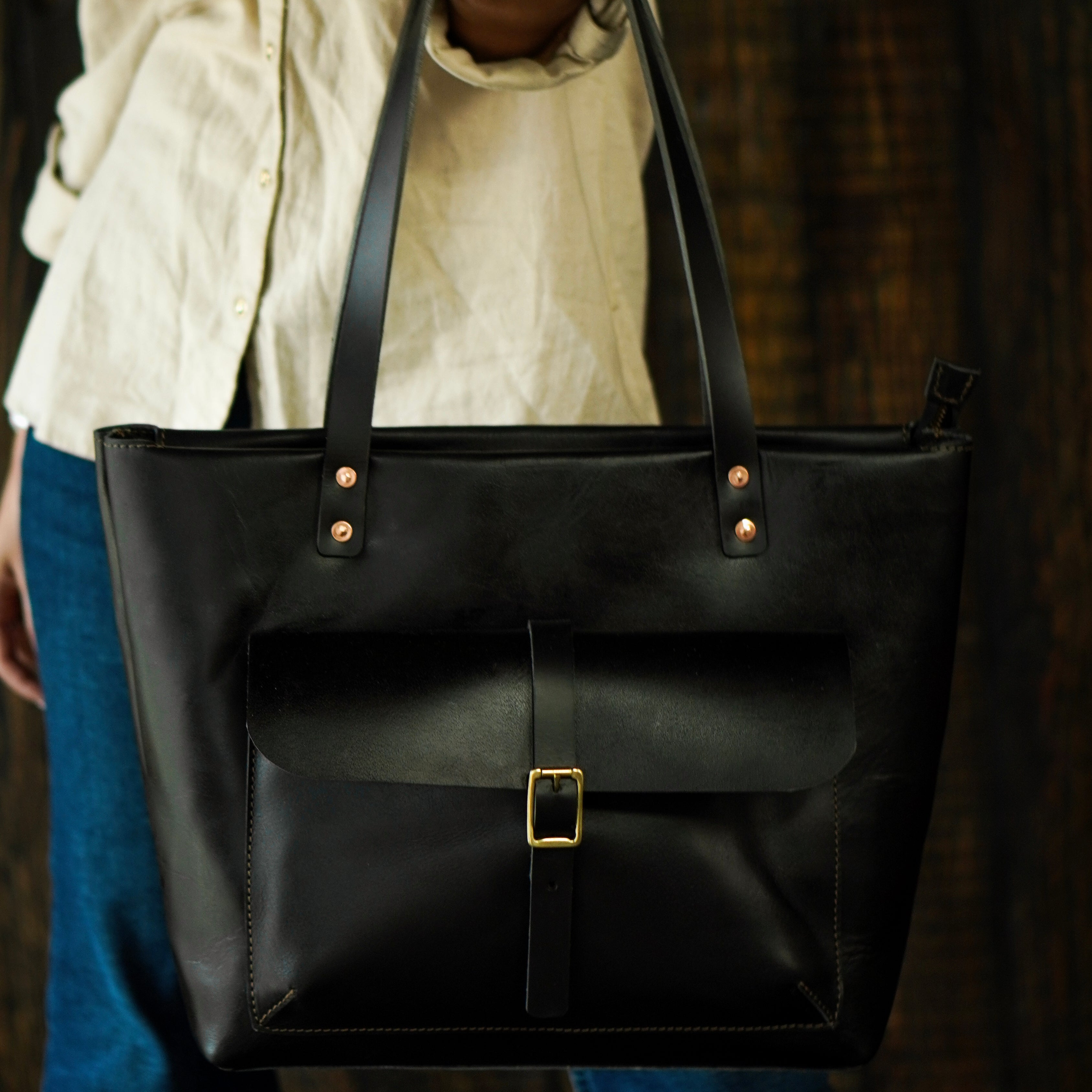 Alyssa Tote Bag (Raven Black) – Craft & Glory International