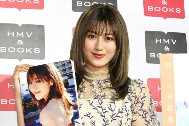 欅坂46・守屋茜、初の水着に挑戦も「誌面で見ると恥ずかしくなってき